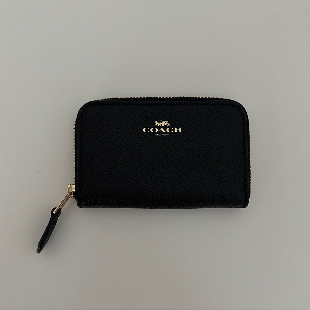 Coach zip card holder black and gold EUC
